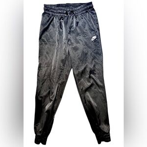 Nike Women’s Nike Sports Wear Air Athletic Satin Track Joggers BV4781-010